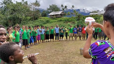 tooth brushing exercise with primary school students