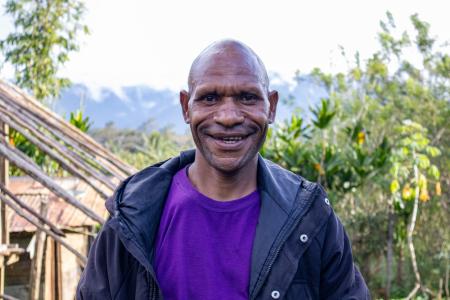 Mopa Paleah vanilla farmer