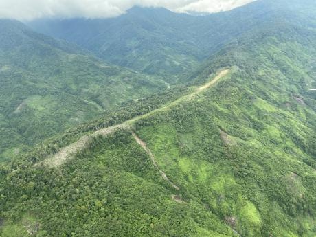 Aerial shot Dimanbil airstrip
